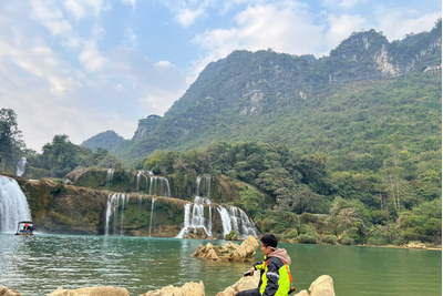 Ban Gioc Waterfall – The Majestic Symphony Between Heaven and Earth