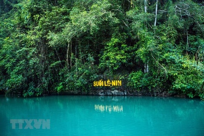 Lenin Stream Cao Bang – The Sacred Flow of Memory and Freedom