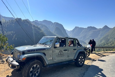 Cao Bang Jeep Tour – The Best Way to Explore Northern Vietnam’s Wild Beauty