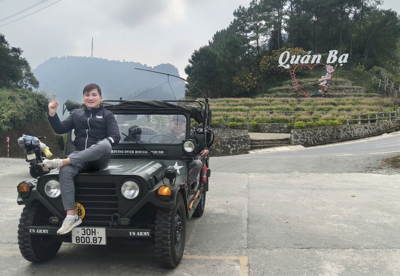 Cao Bang Jeep Explore Vietnam’s Northern Highlands in Open-Air Freedom