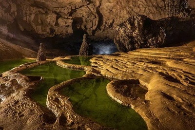Nguom Ngao Cave Discover One of Vietnam’s Most Spectacular