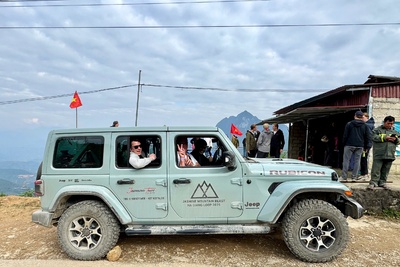 Cao Bang Tour Jeep Explore Northern Vietnam in Comfort and Open-Air Freedom