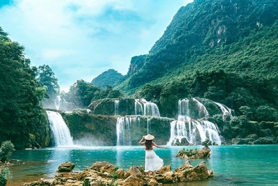 Ban Gioc Cao Bang Tour – Explore Vietnam’s Iconic Border Waterfall