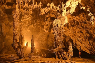 Nguom Ngao Cave – Explore Cao Bang’s Underground Wonder