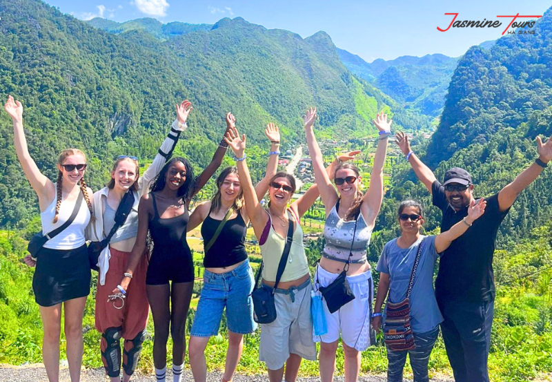 Dong Van Karst Geopark : Vietnam's Geological Masterpiece