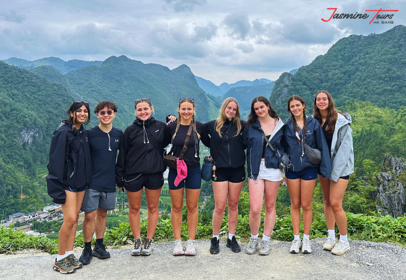 Meo Vac Ha Giang : Explore Vietnam's Mountain Paradise