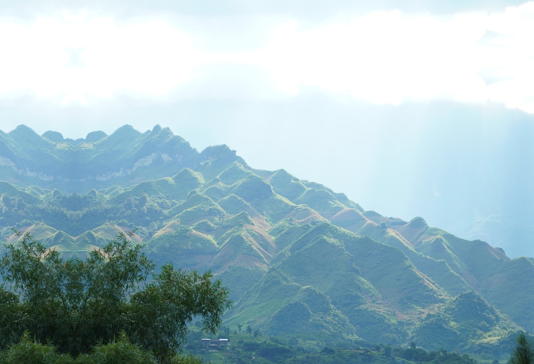 Day 2: Pac Bo - Angel Eye Mountain - Nguom Ngao Cave - Ban Gioc Waterfall