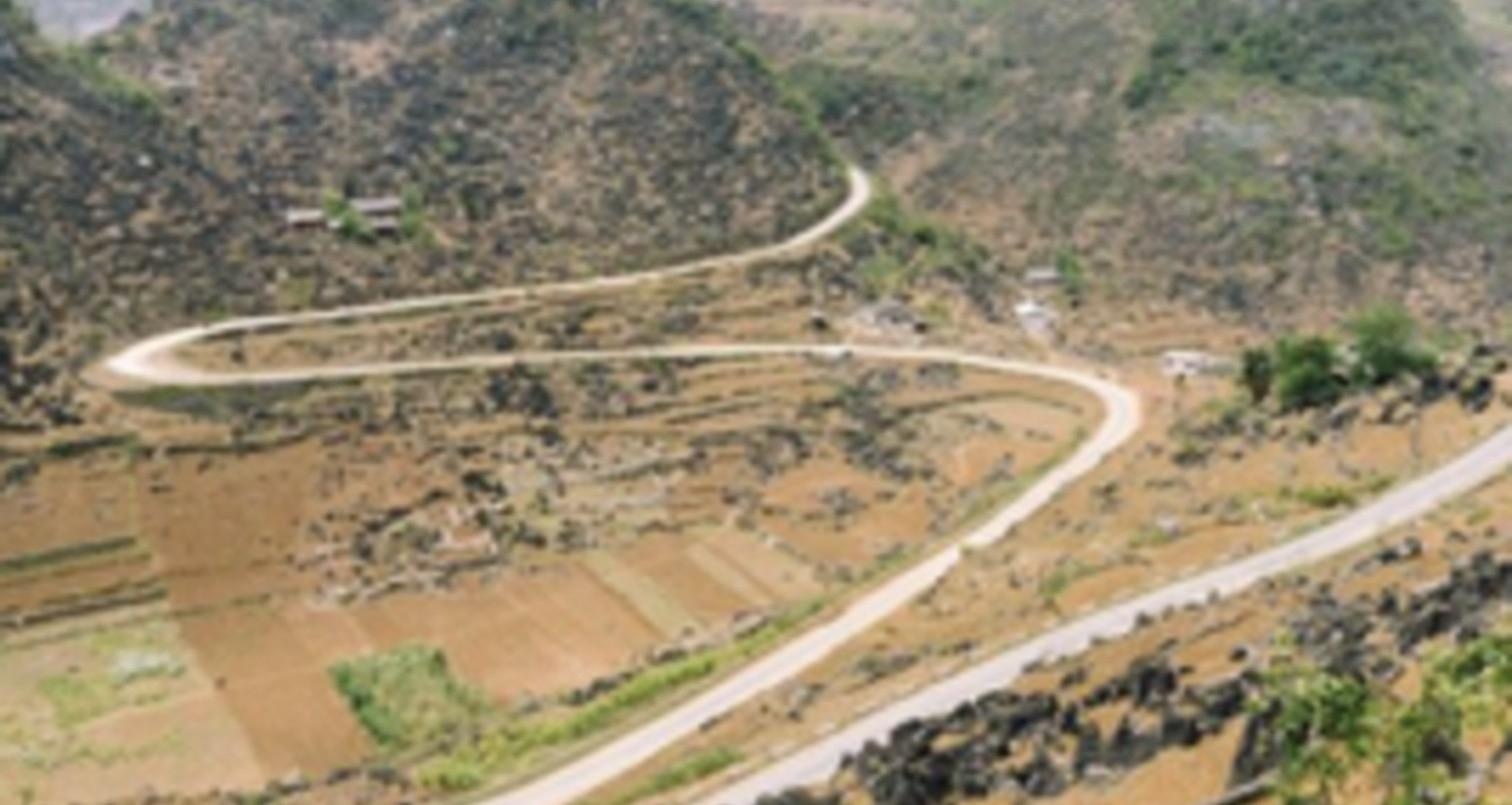 M-Shaped Curve &amp; Lung Ho viewpoint