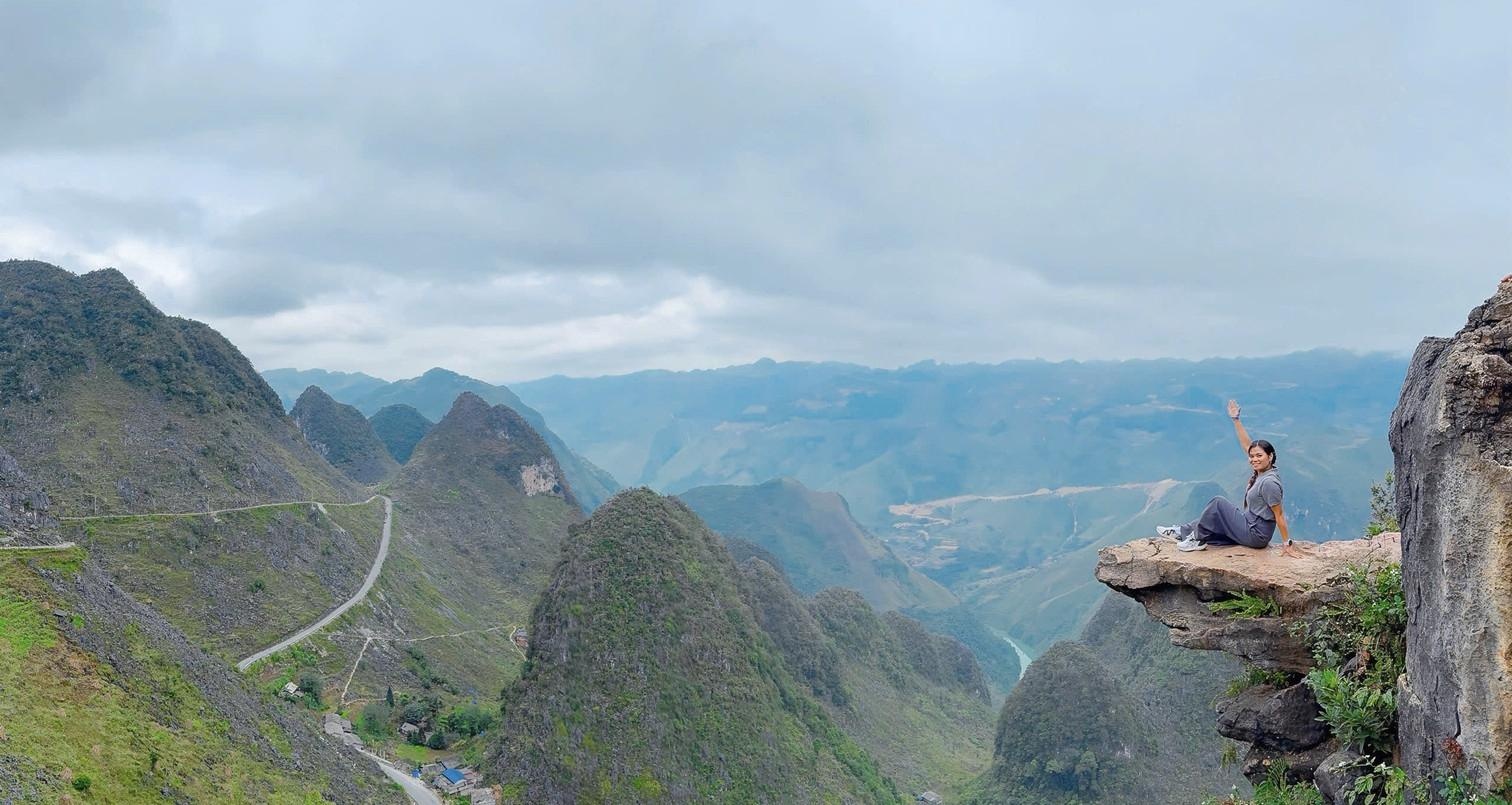 Ma Pi Leng Pass &amp; Canyon