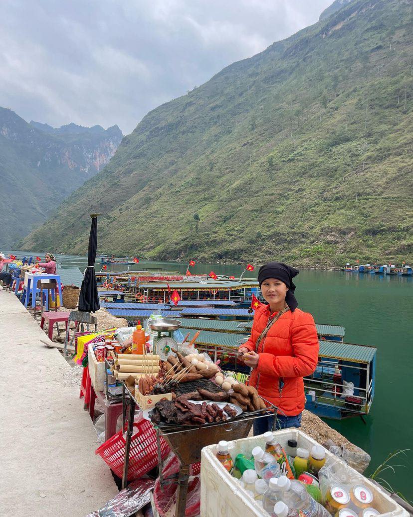 jasmine tours ha giang