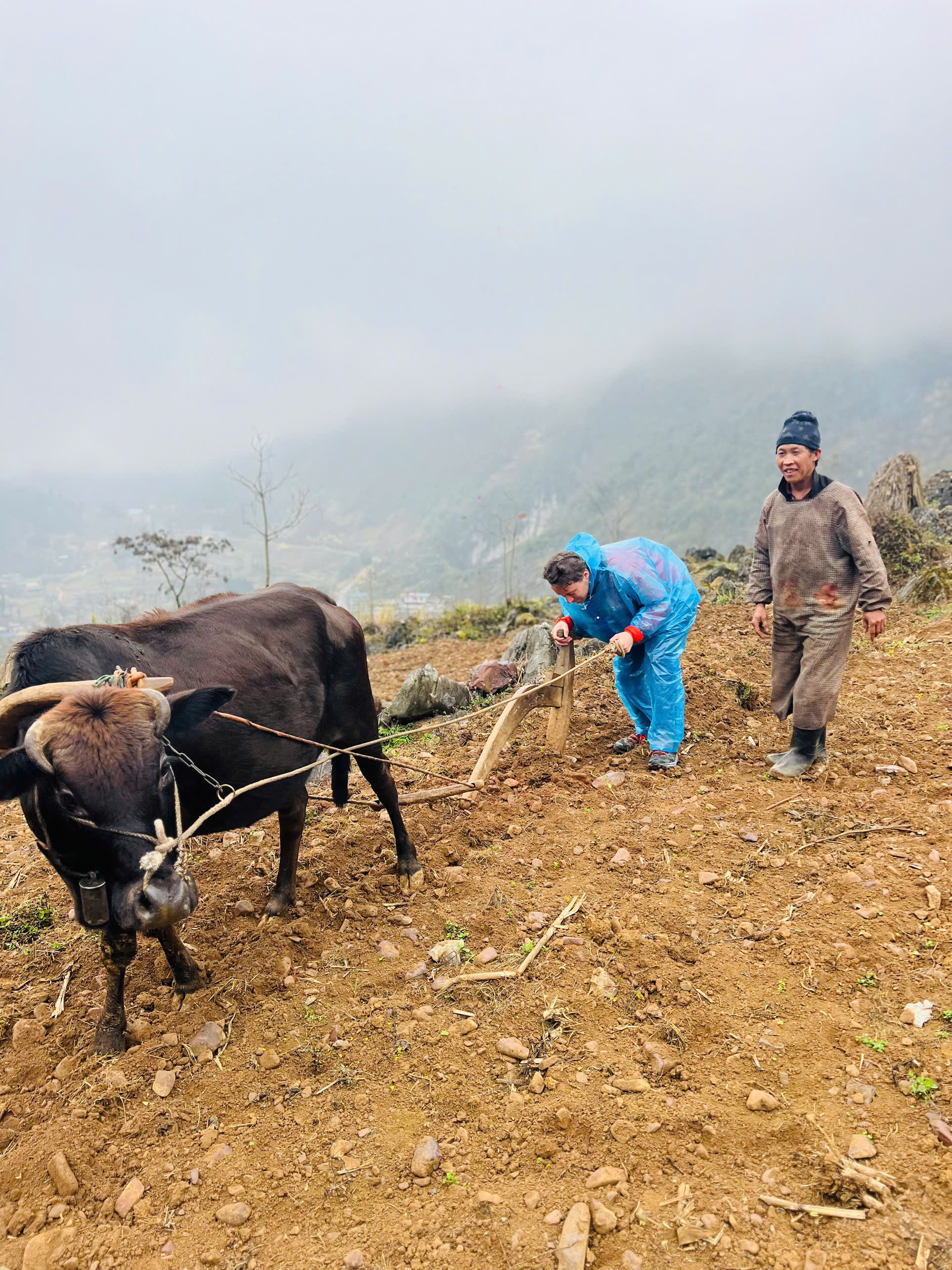 Jasmine Ha Giang Loop locals
