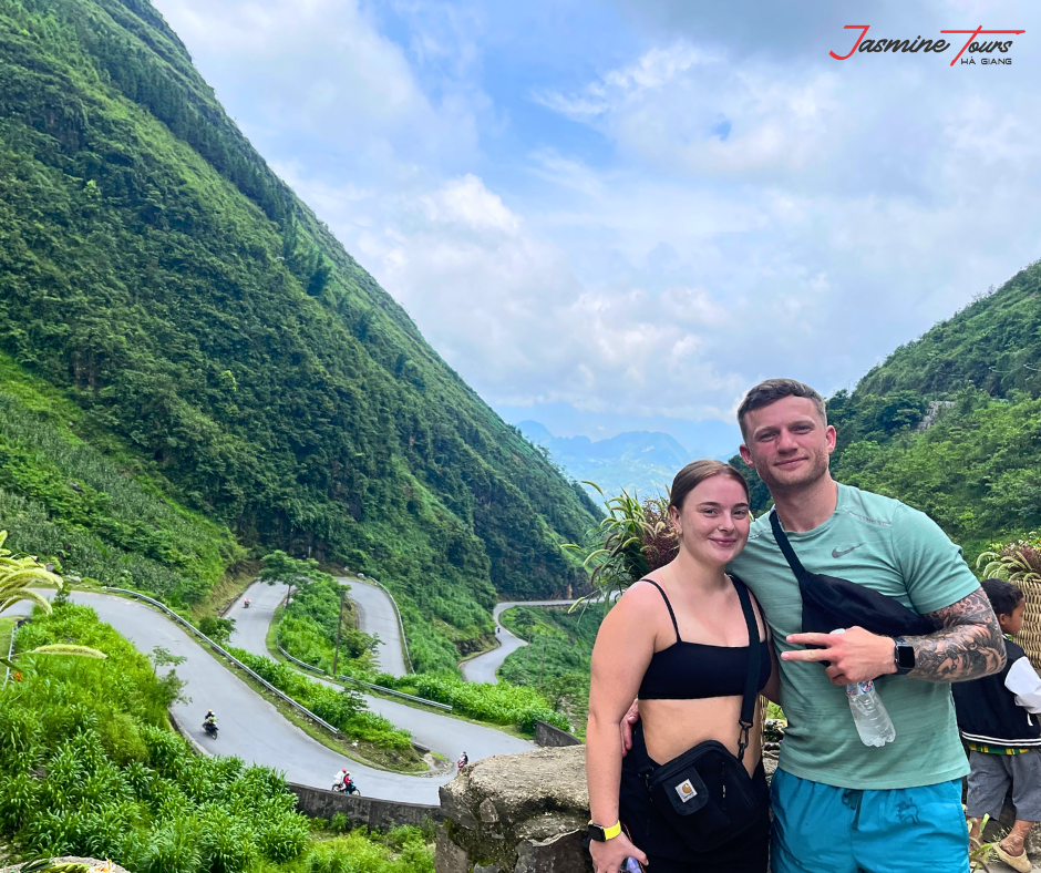 tour options of ha giang loop for couples