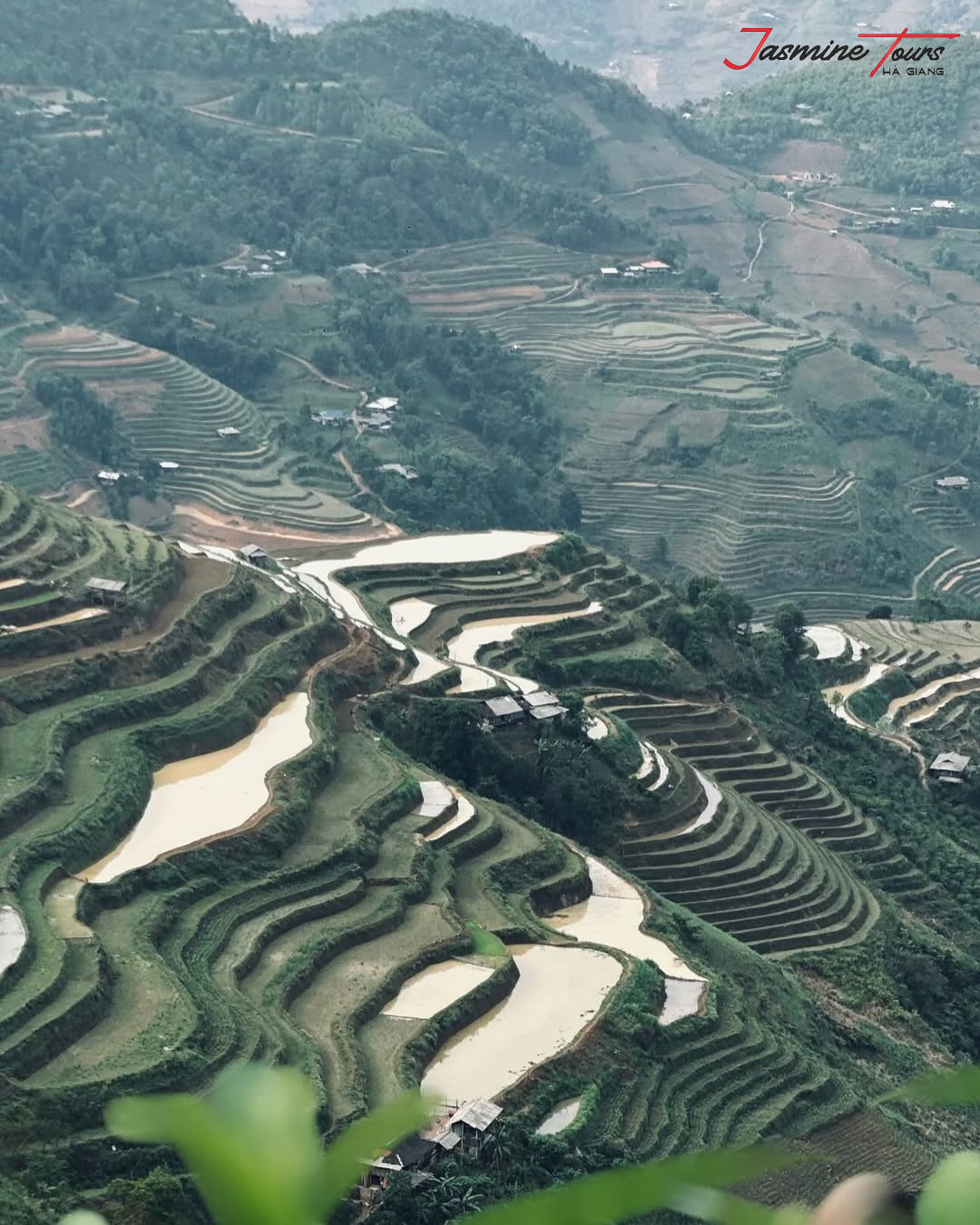 advantages of visiting ha giang loop weather in august
