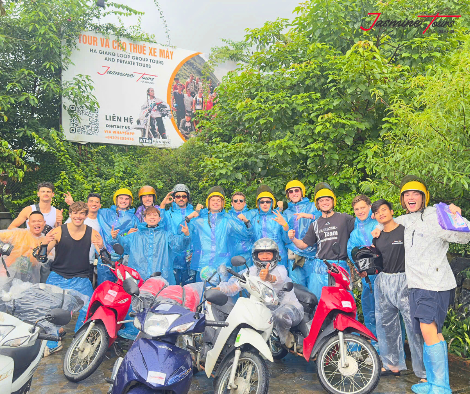 join our meanigful hourney with jasmine tours back to school gifts for staff children