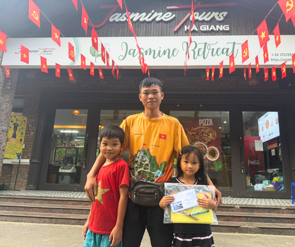 jasmine tours back to school gifts for staff children 2025