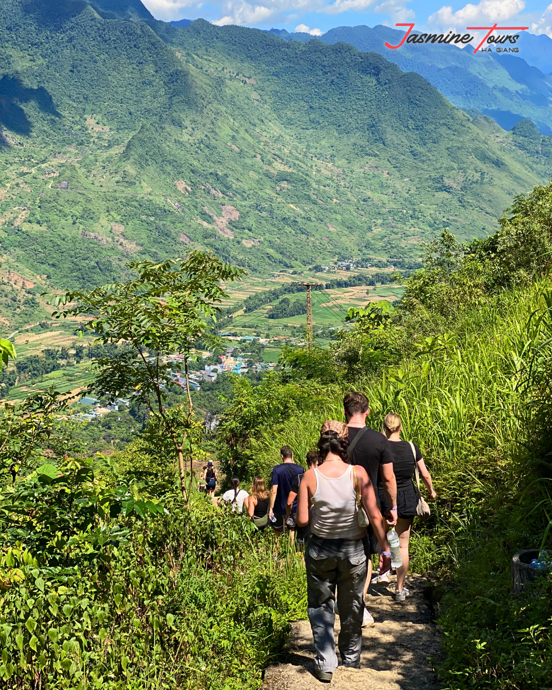 Best Time and Trail Conditions for Ha Giang Loop Hiking in 2025