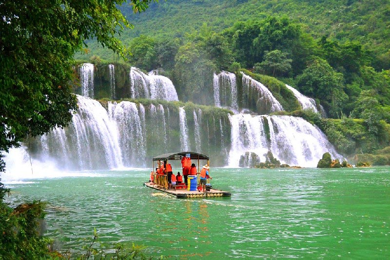 Ban Gioc Waterfall hjj