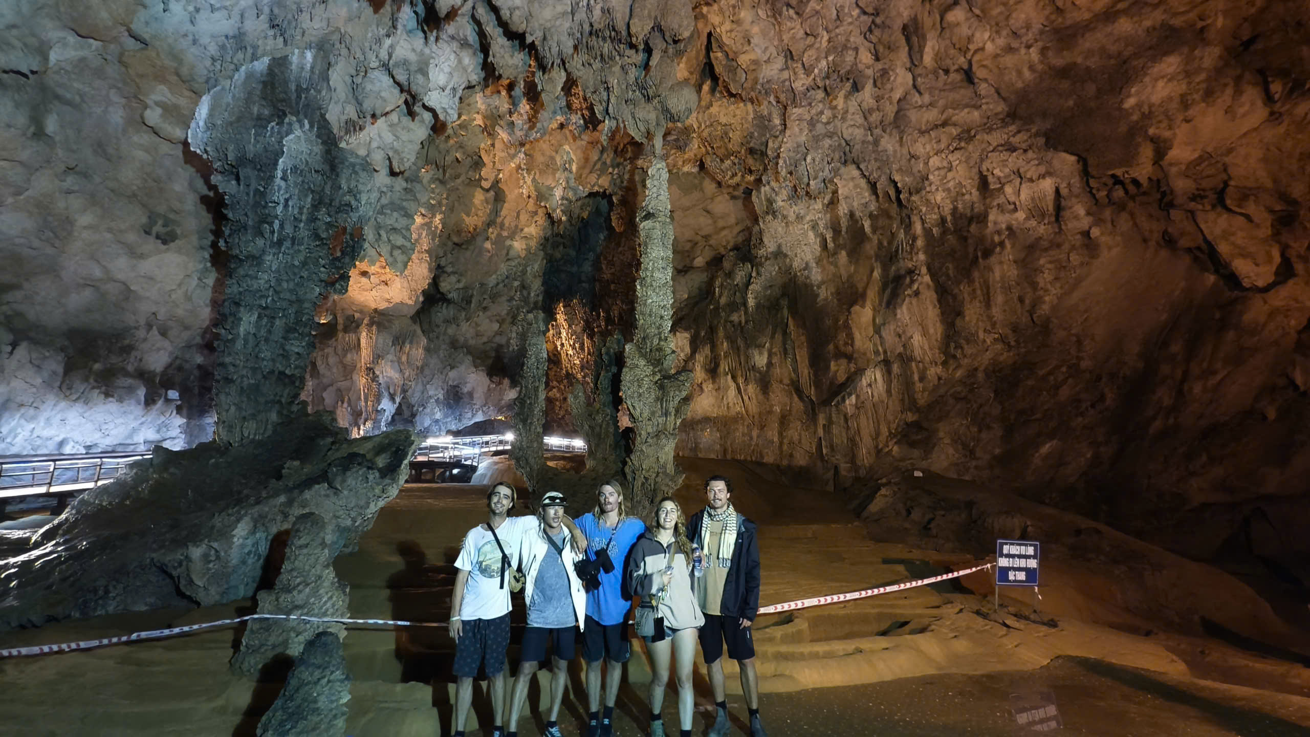 explore nguom ngao on ha giang loop with jasmine tour