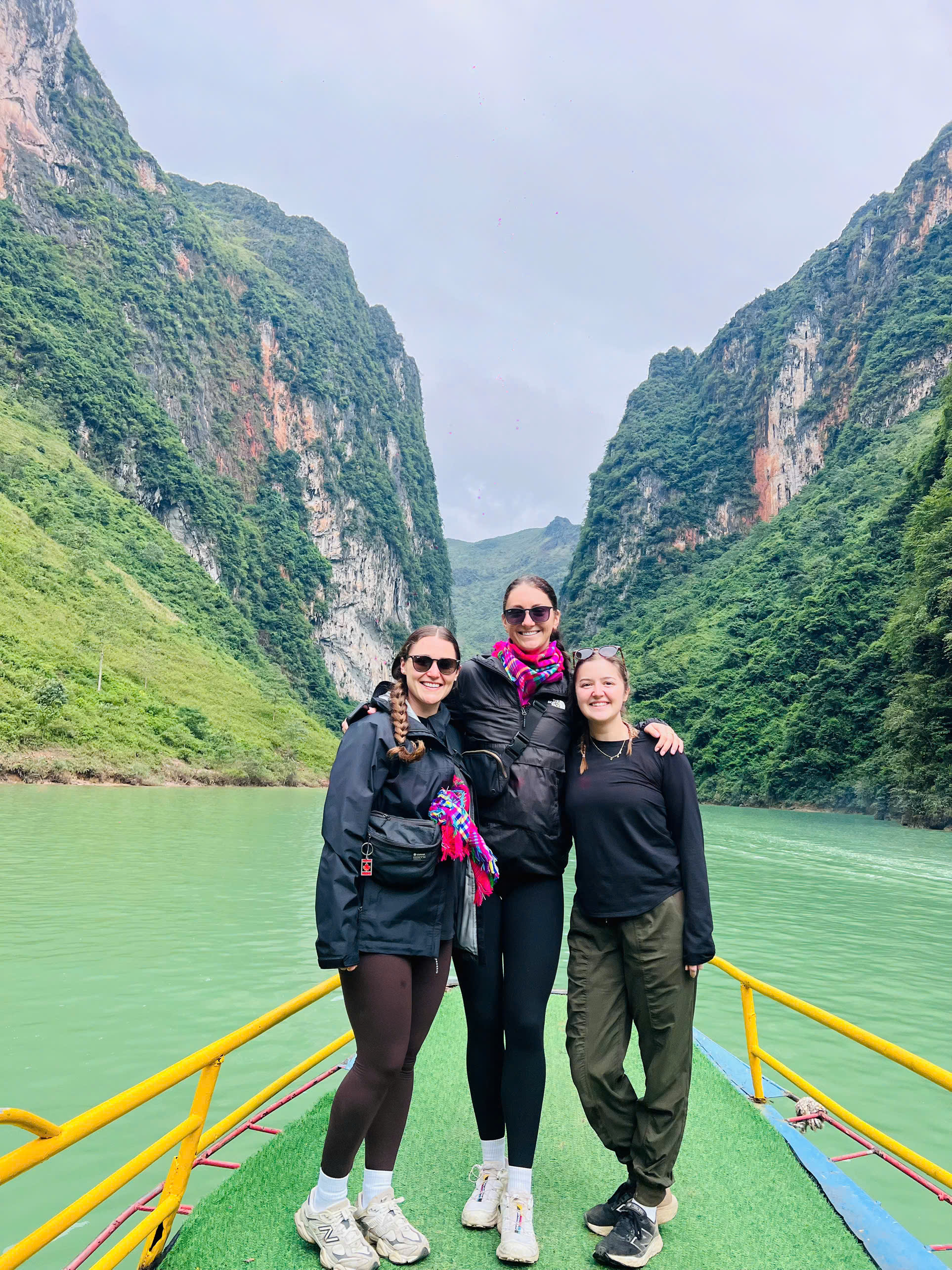 Vietnam Natural Wonders cdf