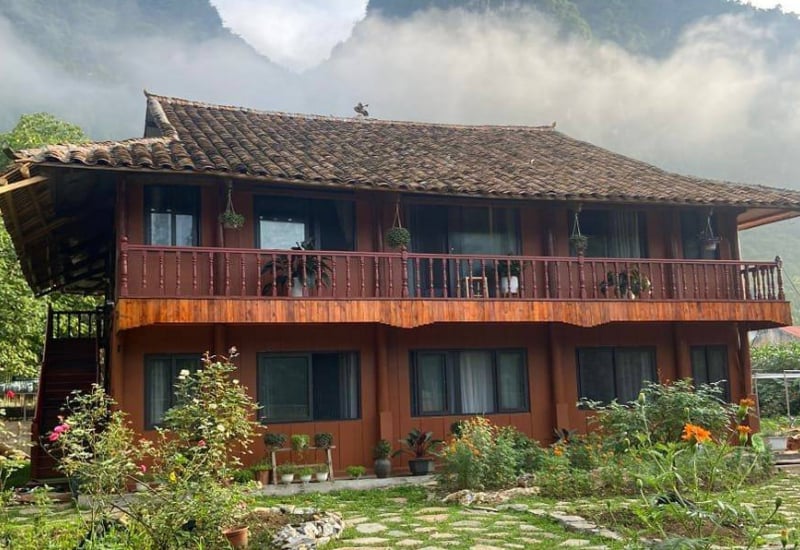 explore ban gioc with jasmine tours on ha giang loop