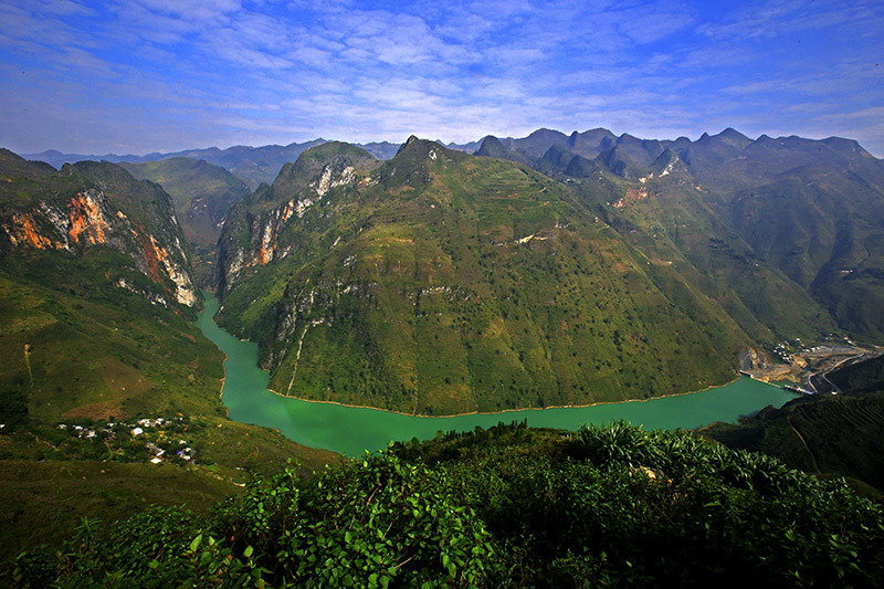 explore meo vac cao bang with jasmine tours on ha giang loop