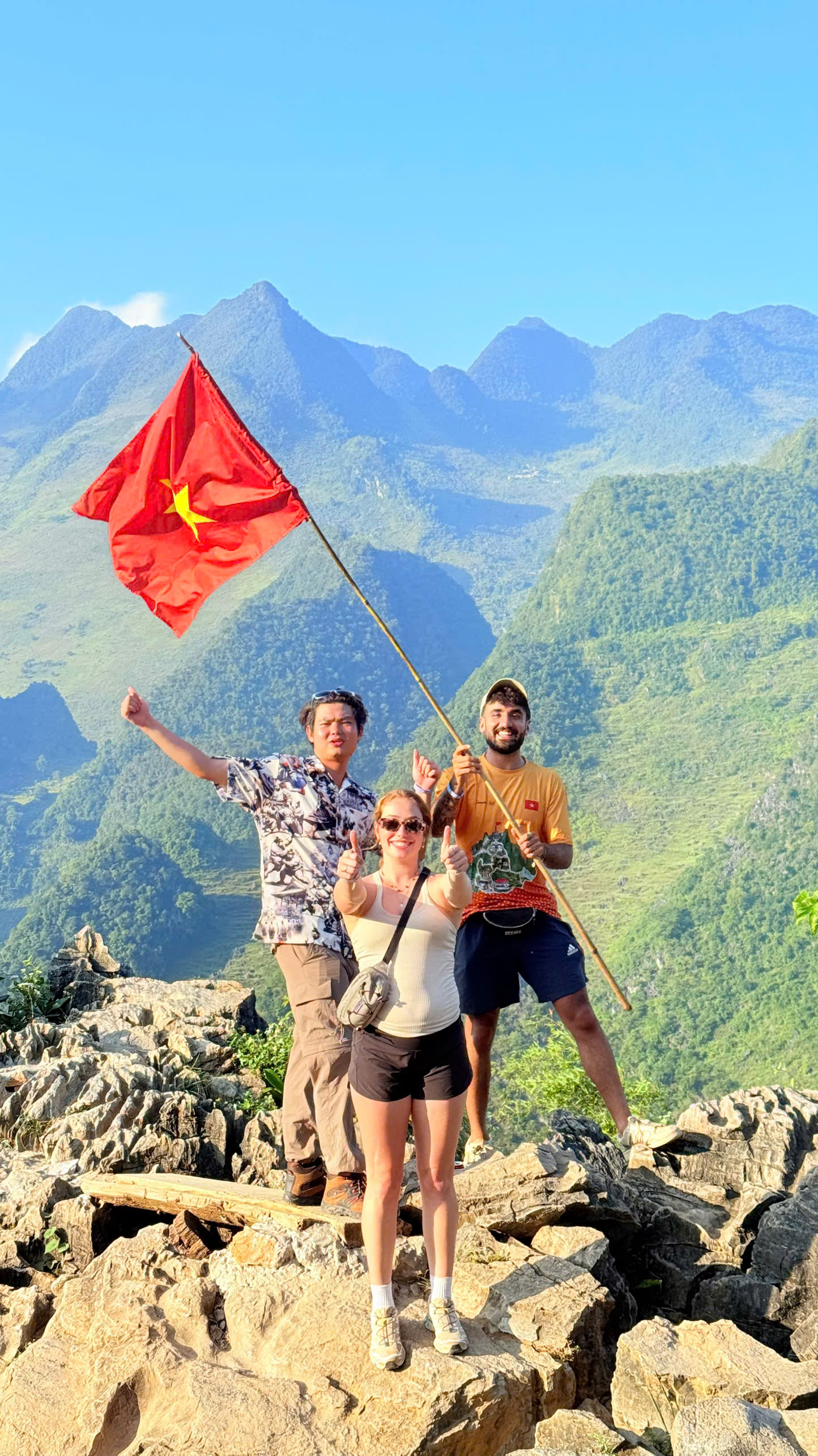 explore cao bang with jasmine tour on ha giang loop