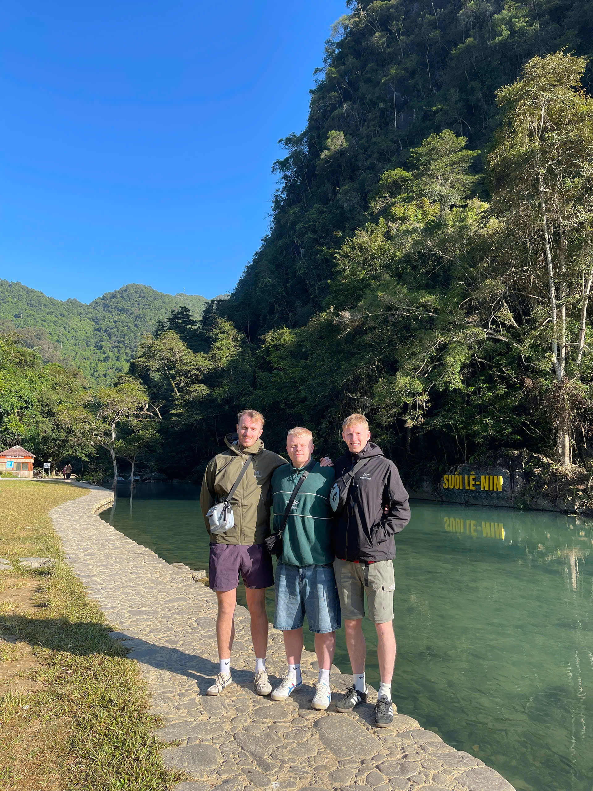 explore lenin with jasmine tour ha giang loop