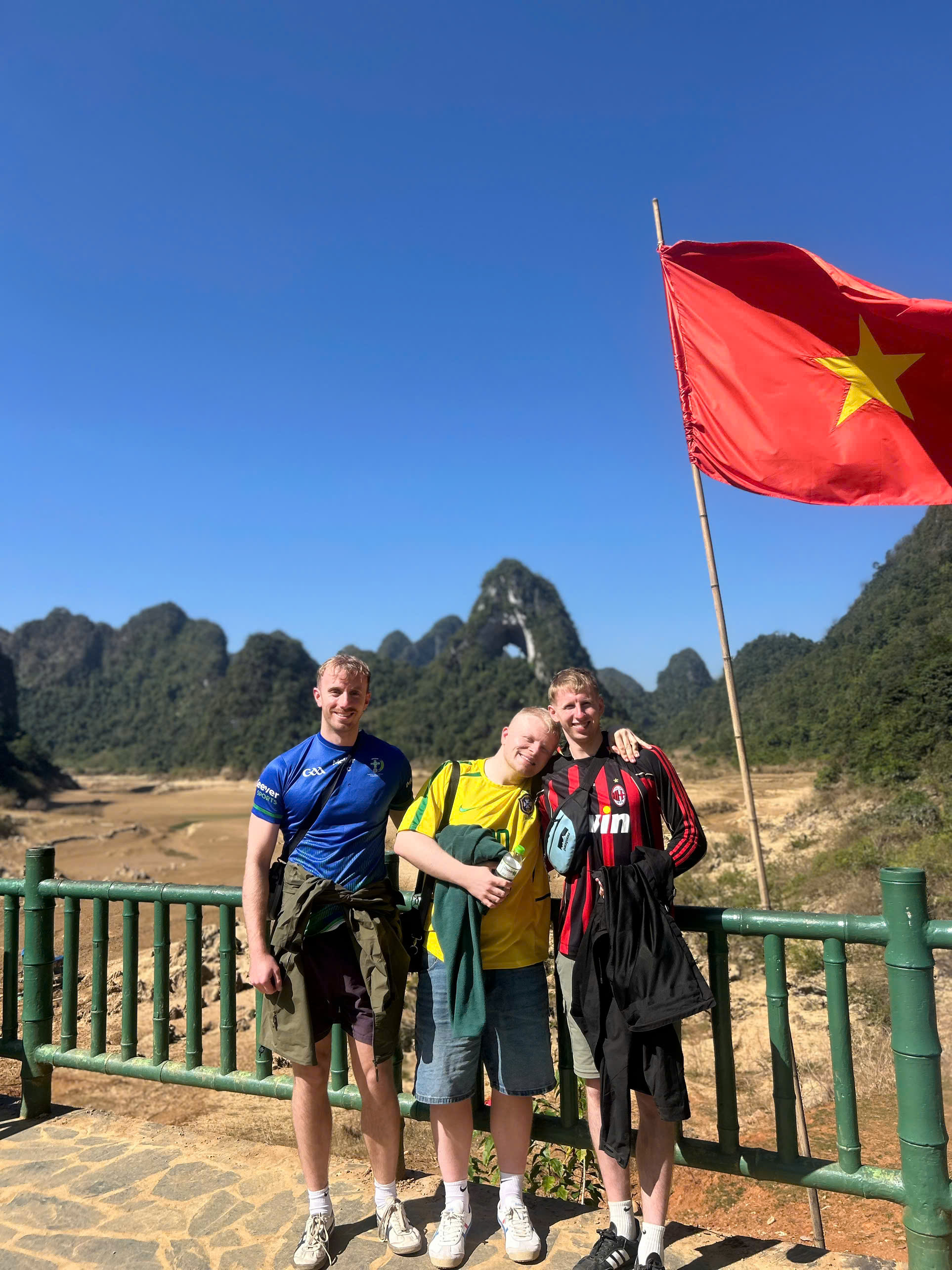 explore cao bang with jasmine tour on ha giang loop