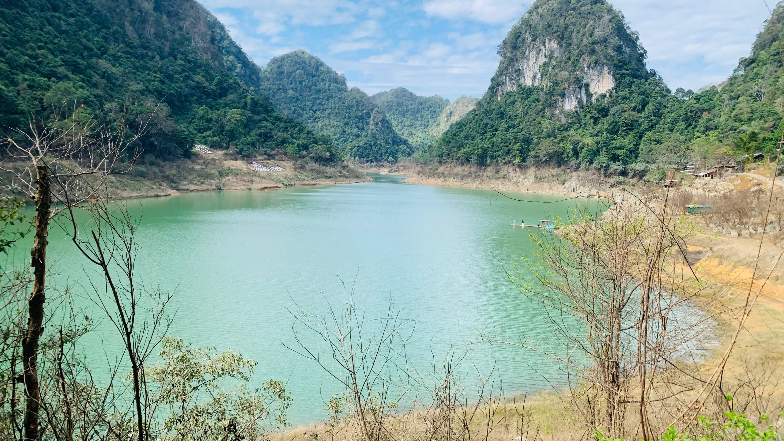 exxplore ban gioc cao bang  with jassmine tour on ha giang loop
