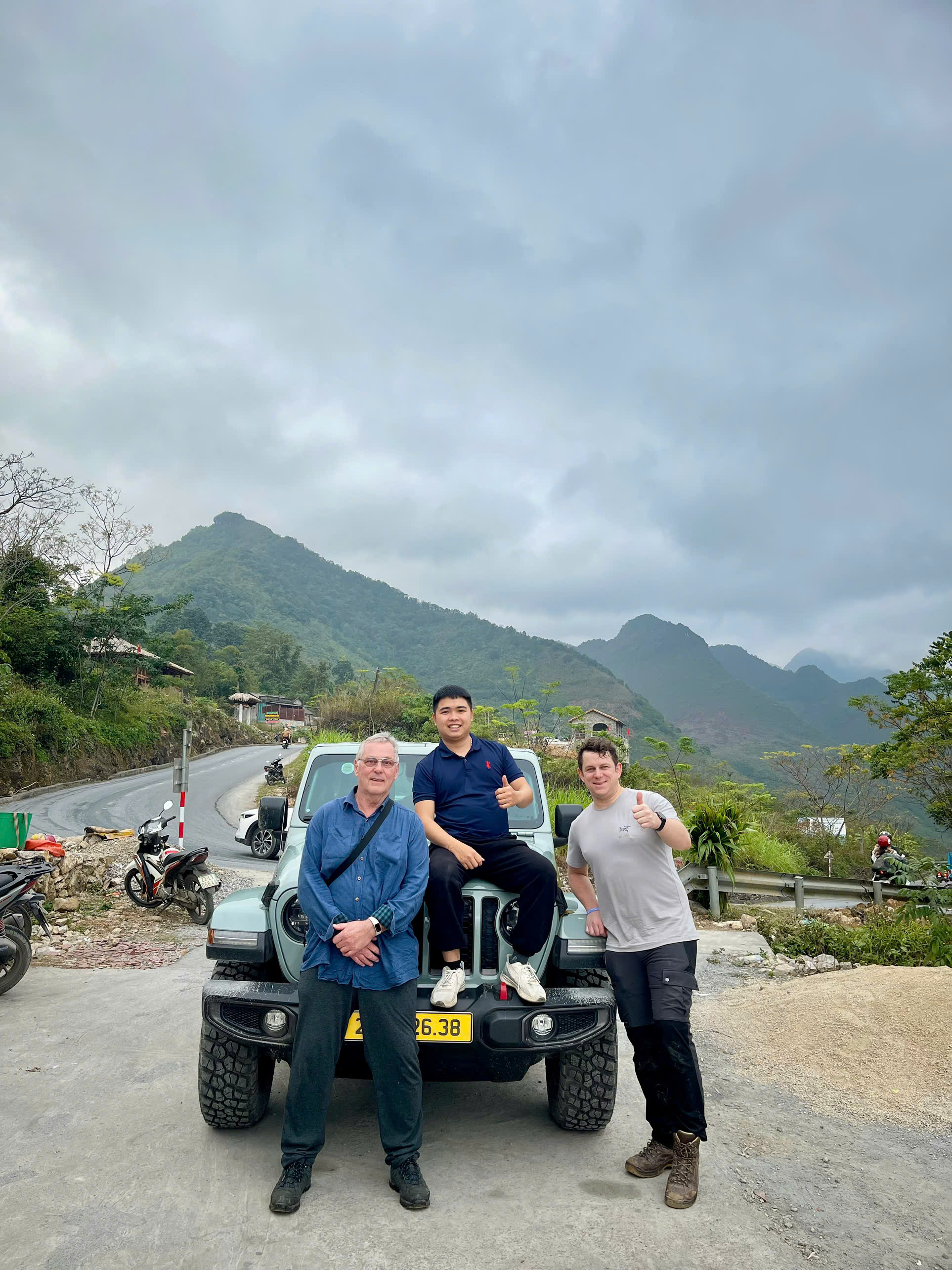 Jasmine Jeep Tour Ha