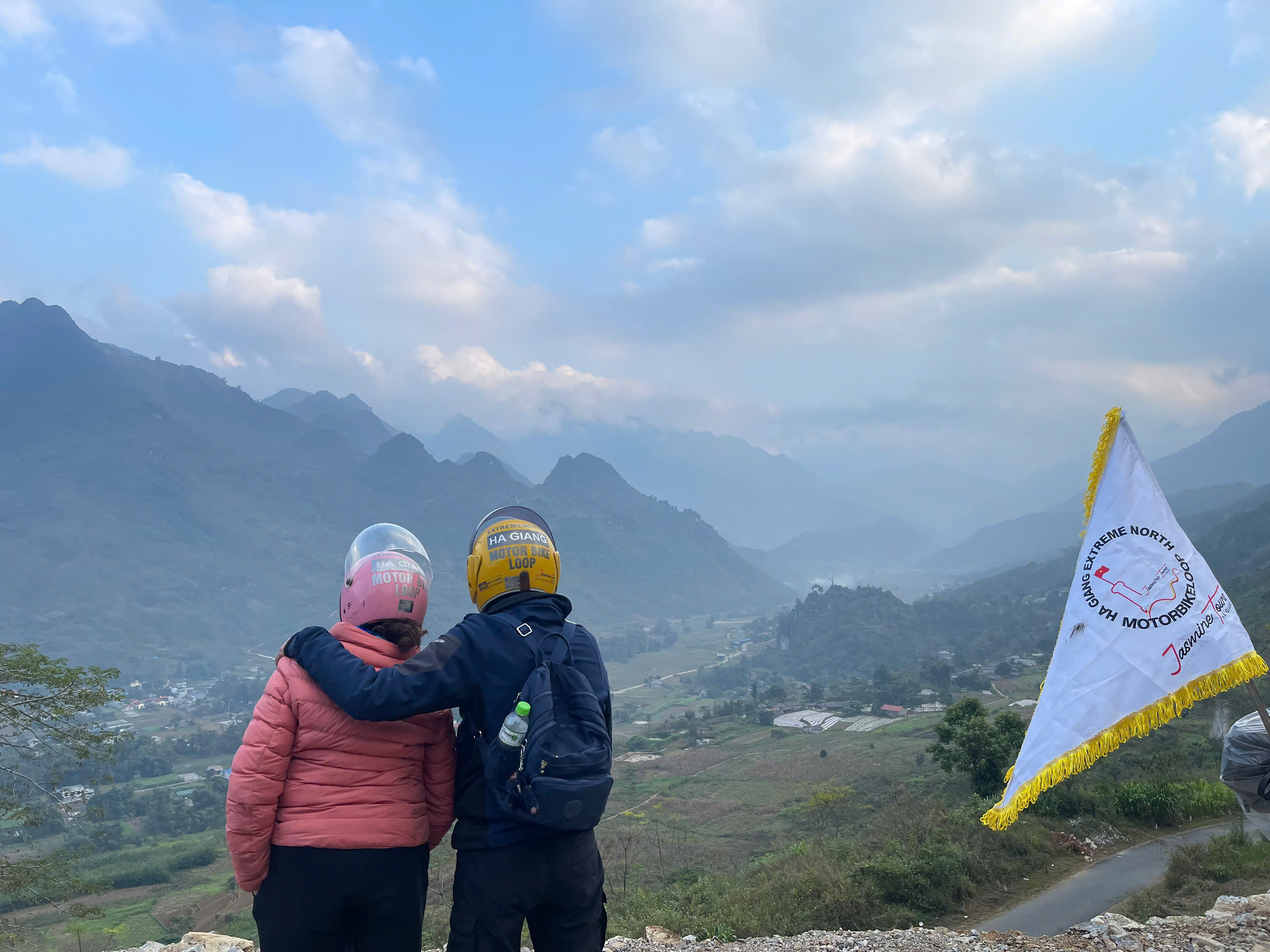 explore cao bang with jasmine tour on ha giang loop