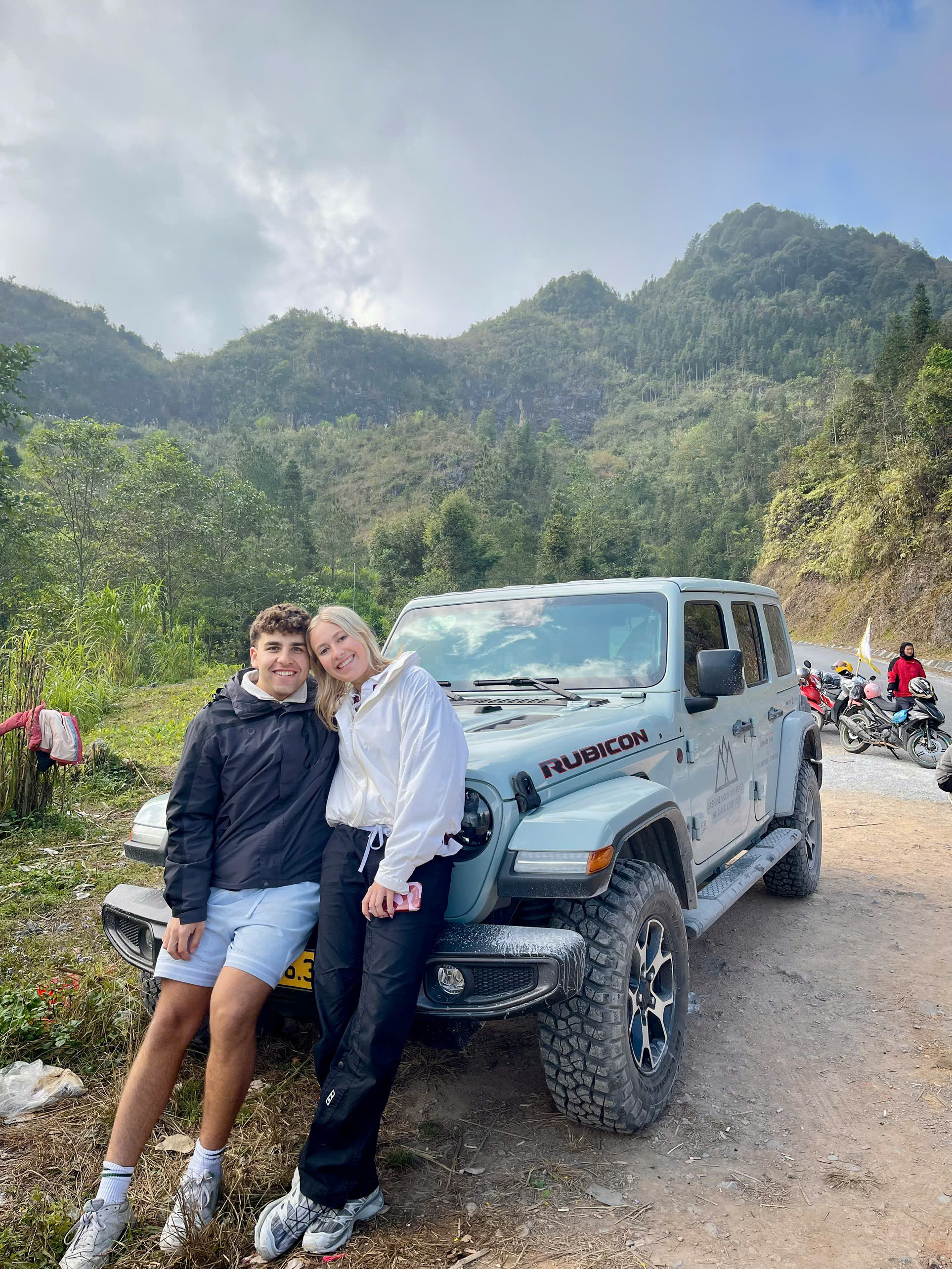 Ha Giang Loop Jeep Tour