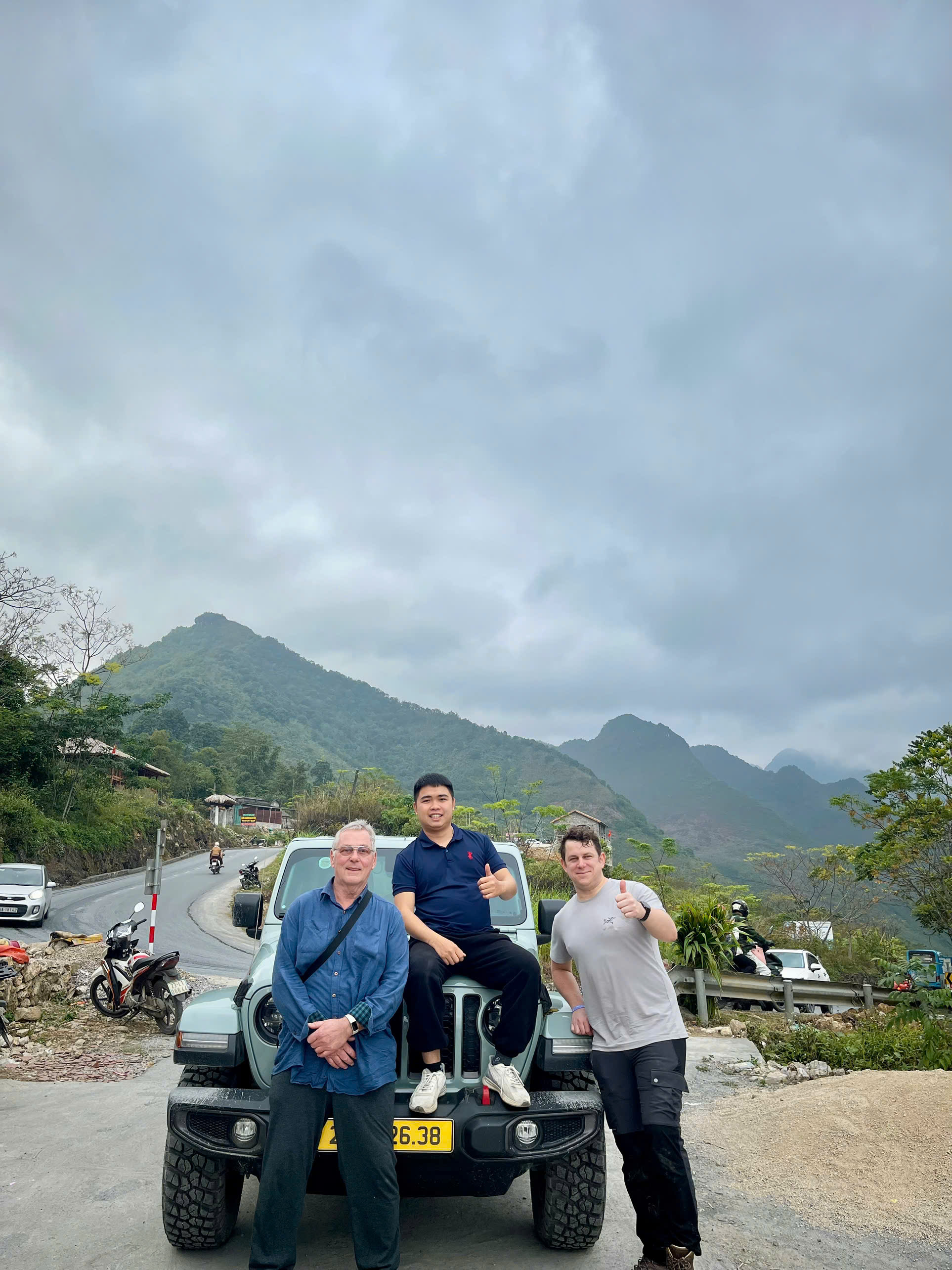 Ha Giang Loop Jeep Tour