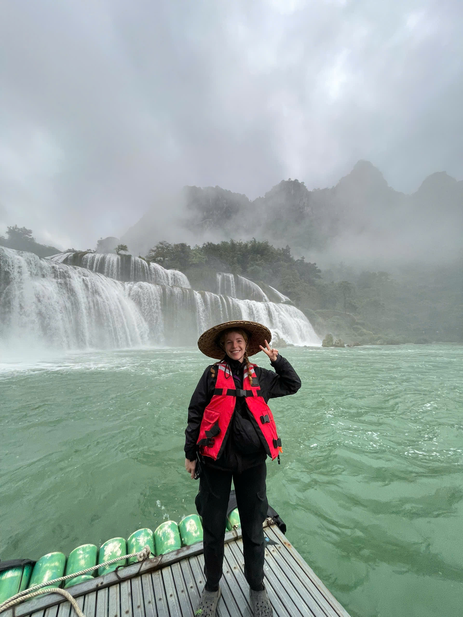 explore cao bang ban gioc with jasmine tour on ha giang loop