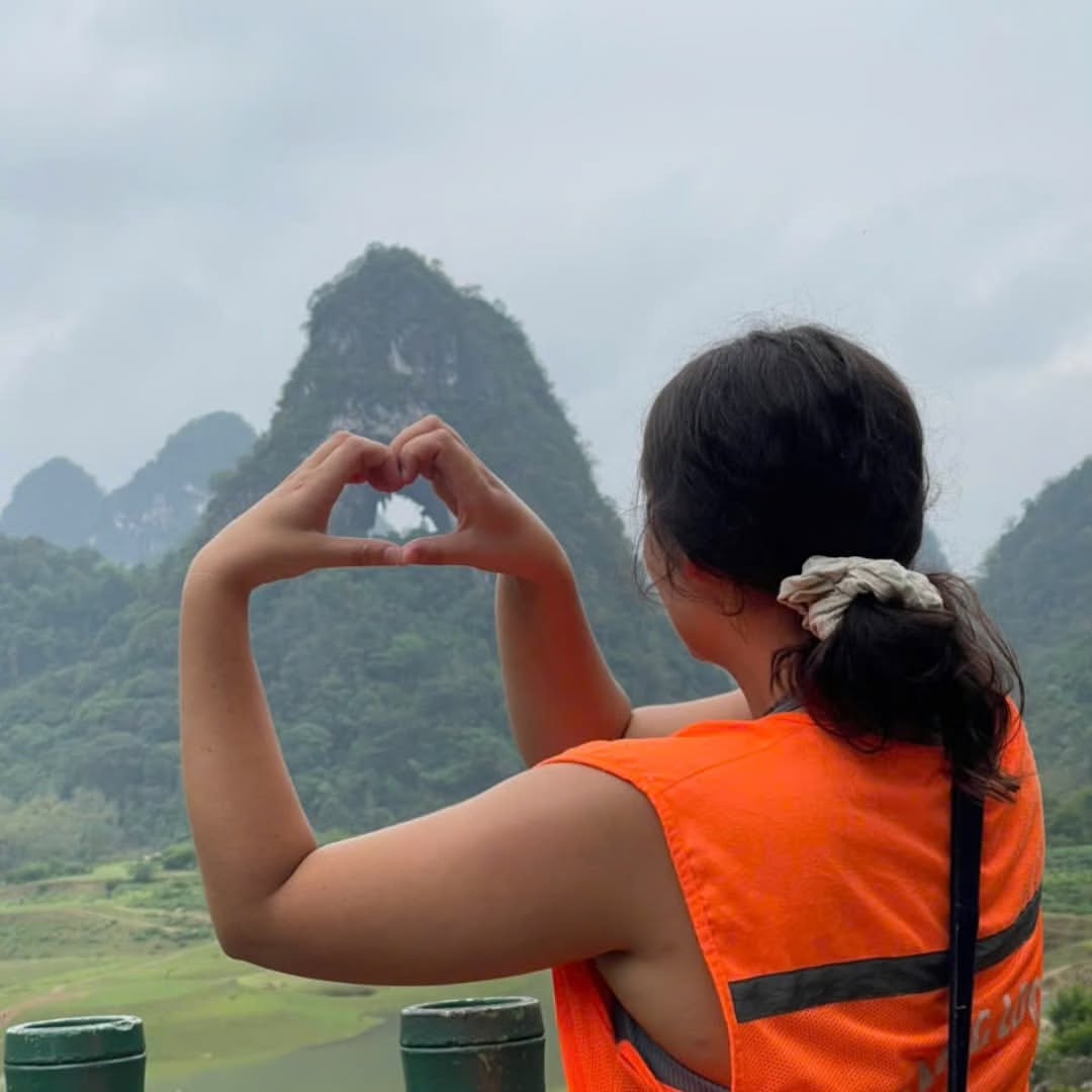 explore cao bang suv with jasmine tour on ha giang loop