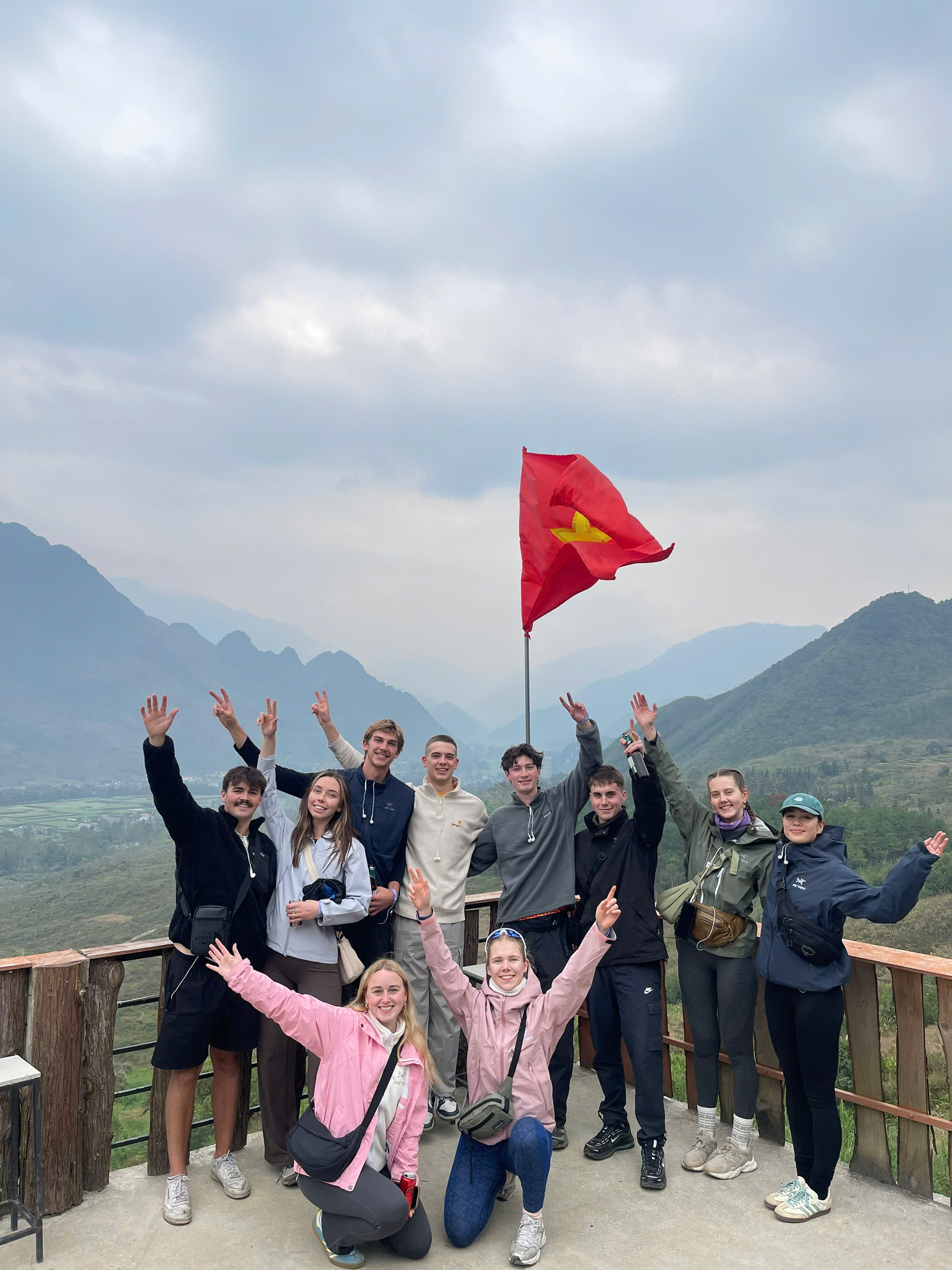 explore cao bang with jasmine tour on ha giang loop