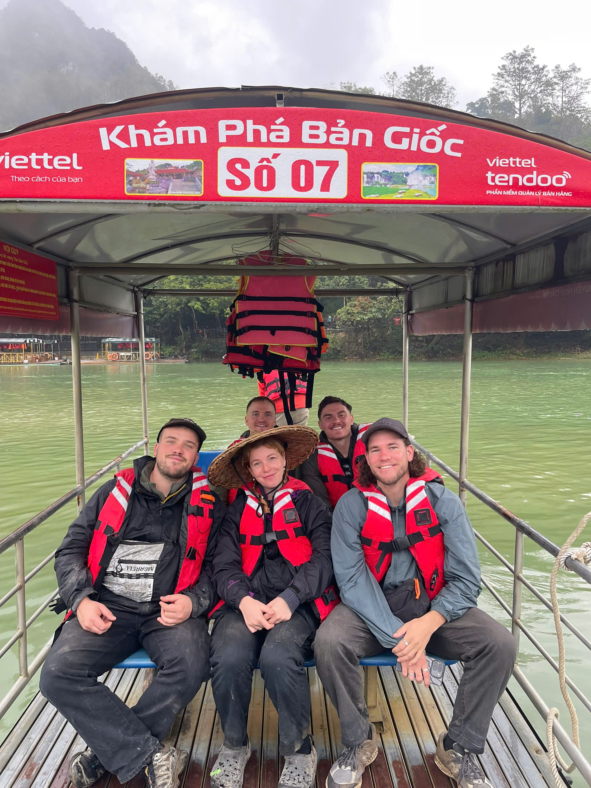 explore cao bang with jasmine tour on ha giang loop