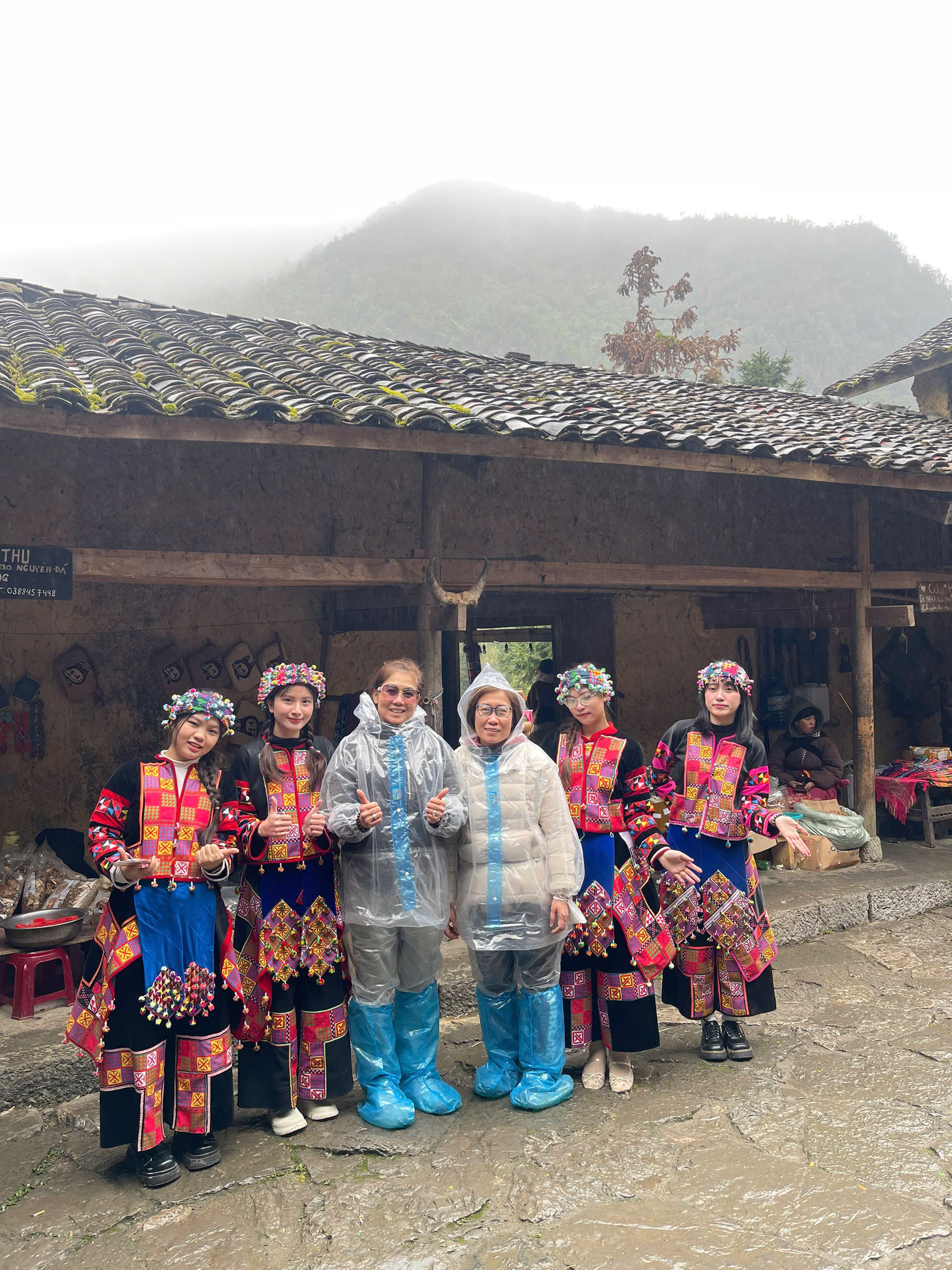 explore cao bang with jasmine tour on ha giang loop