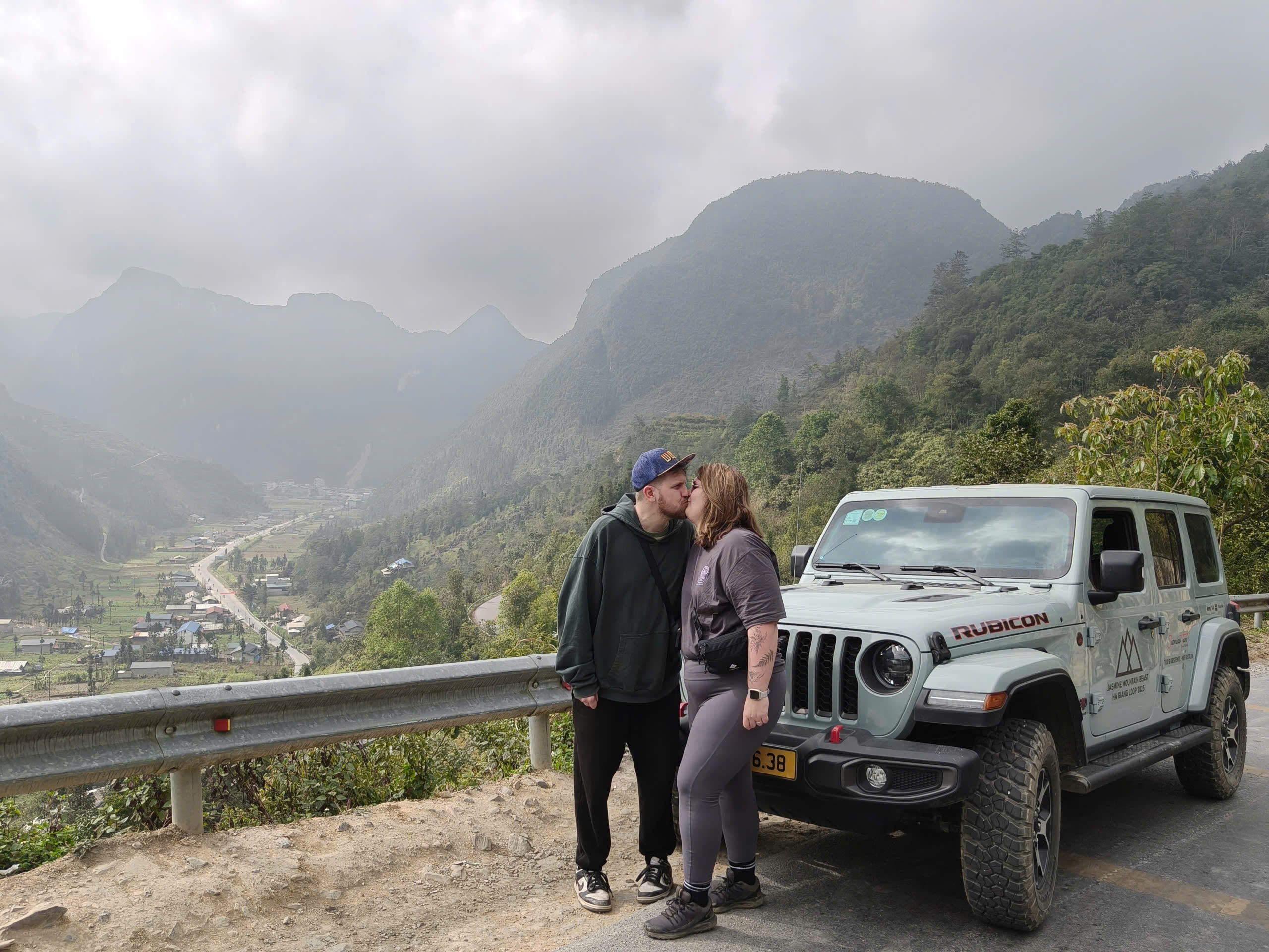 Ha Giang Loop Jeep Tour