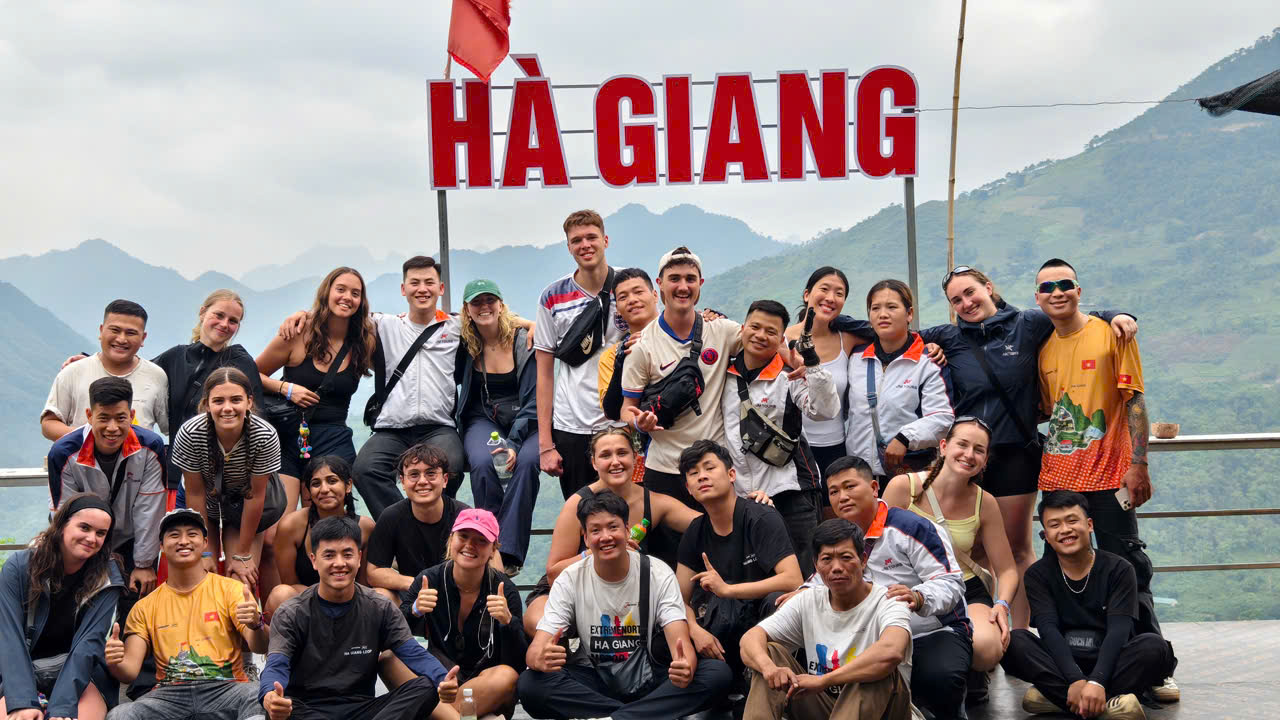 Ha Giang Loop Friend