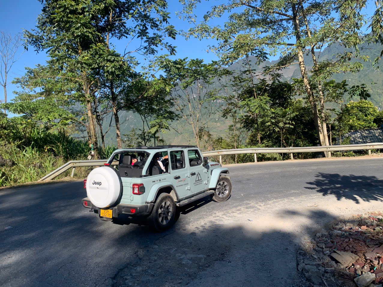 Ha Giang Jeep Tour what