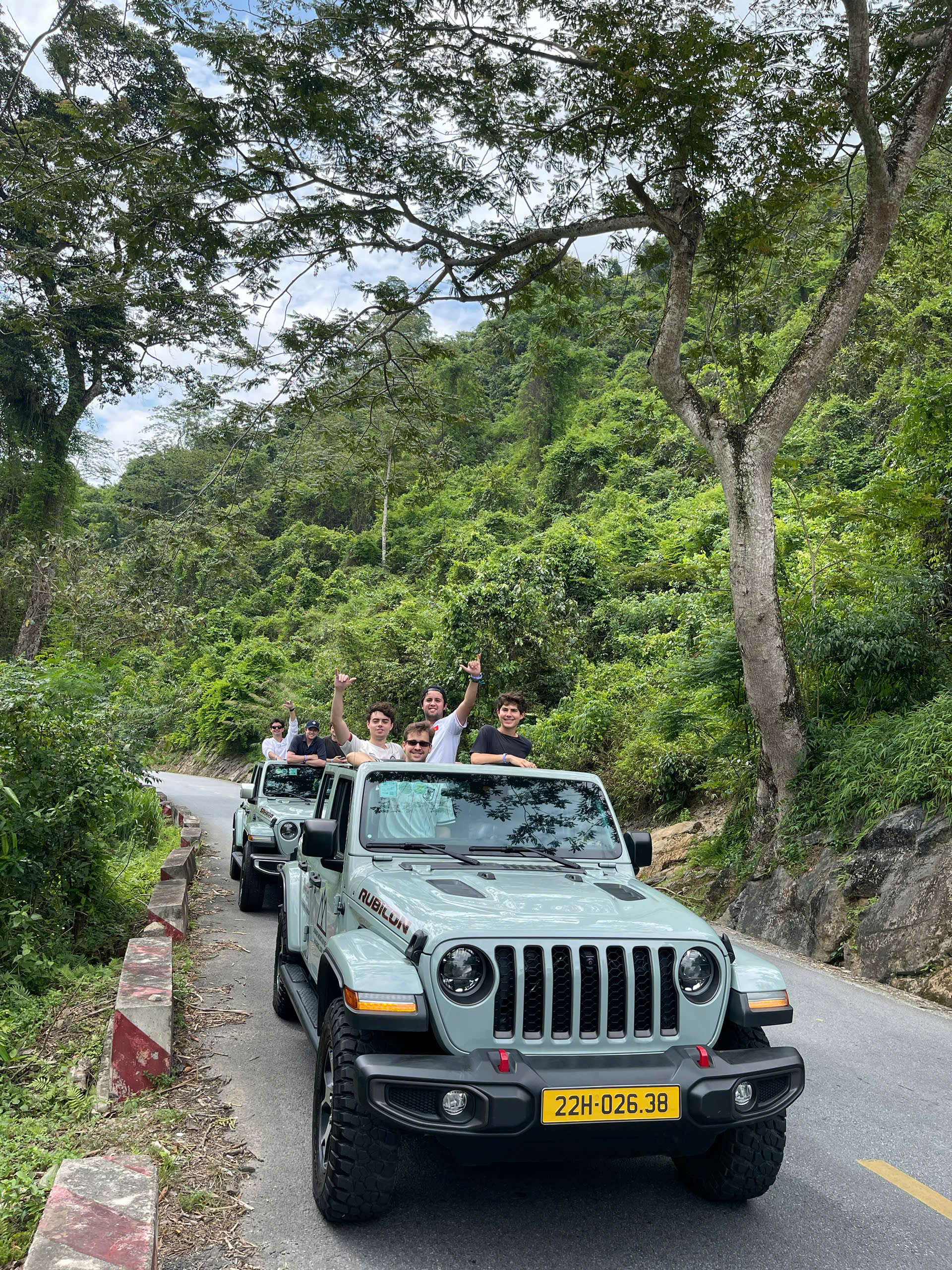 Ha Giang Loop 4-Day 3-Night jeep double