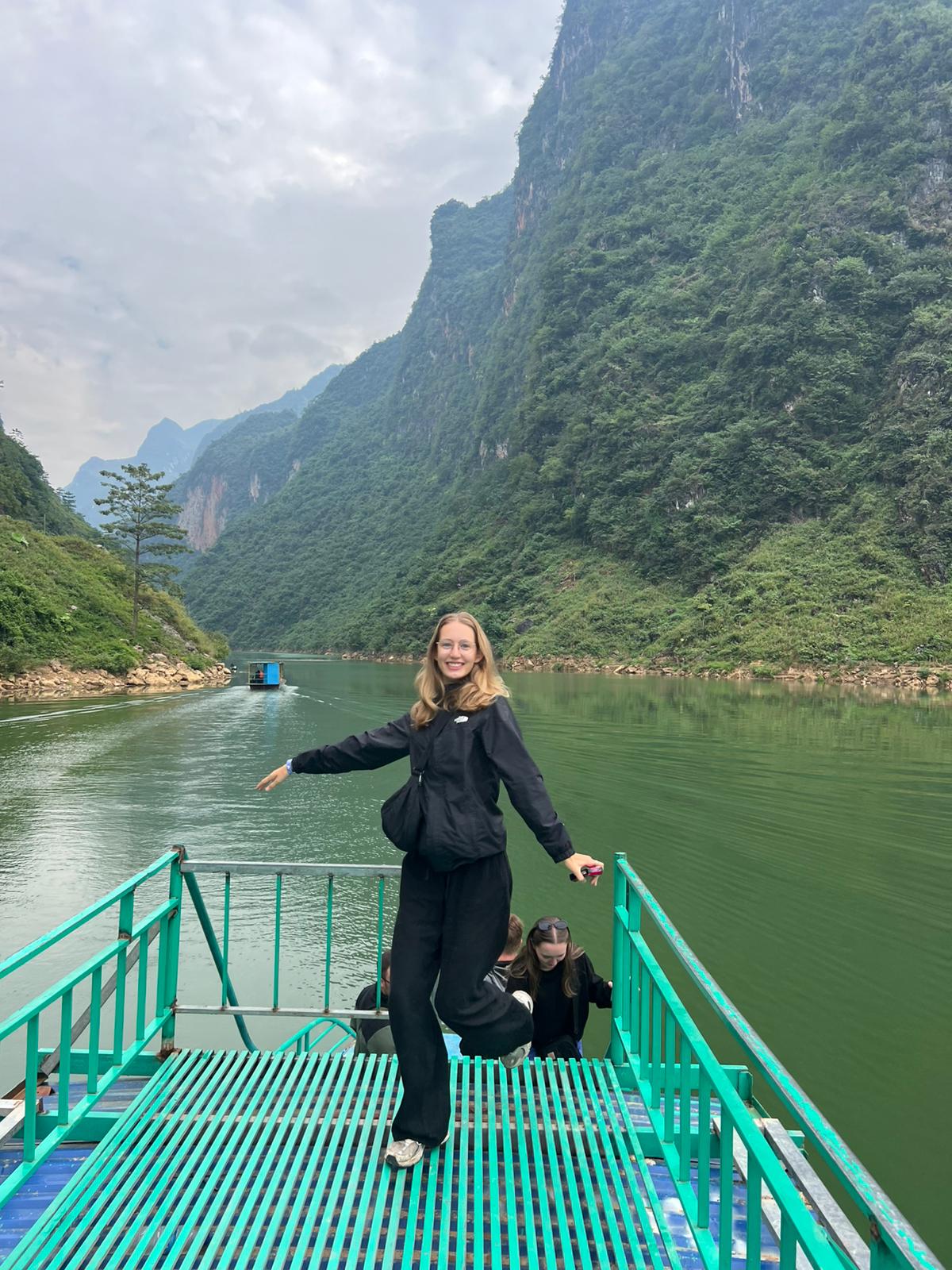 Ha Giang Loop Weather nho que river