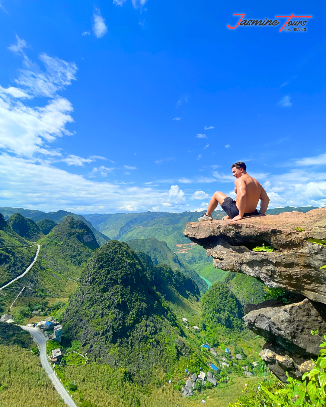 Ha Giang Loop Route mom da