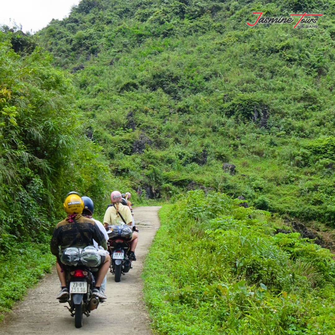 Ha Giang Loop Route motorbike