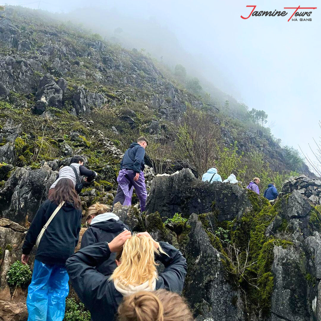 ha giang loop packing list 6