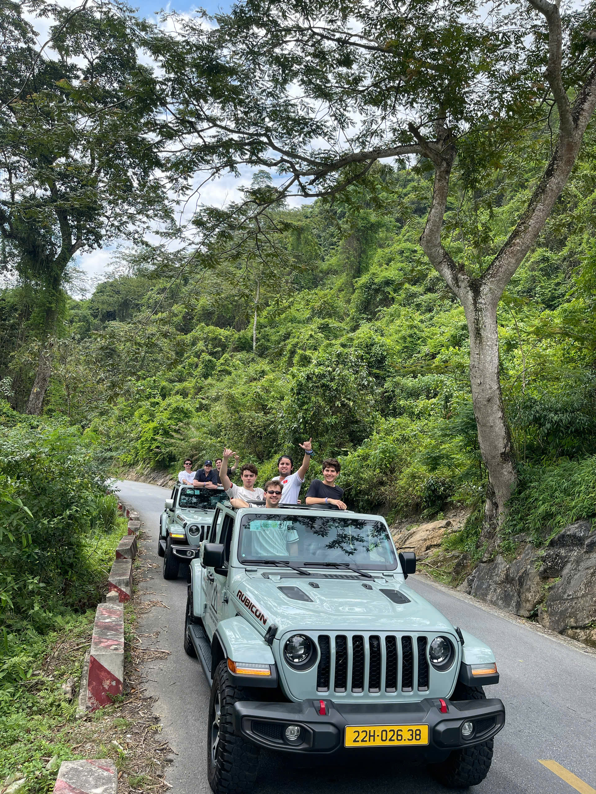 Ha Giang Jeep Tour park
