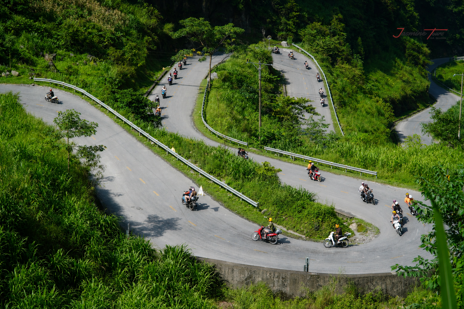 Easy Rider Ha Giang Loop Tham Ma