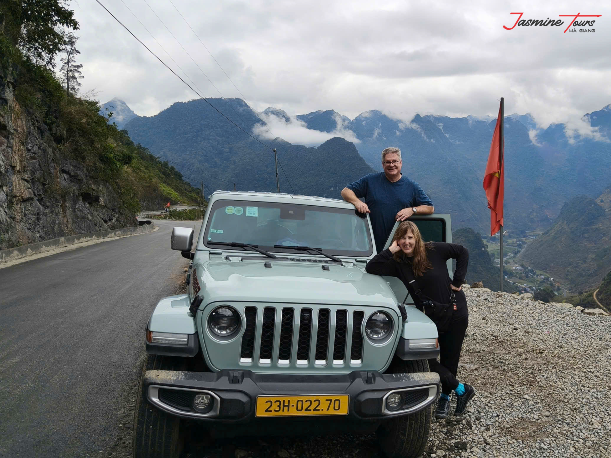 Ha Giang Jeep Tour Couple