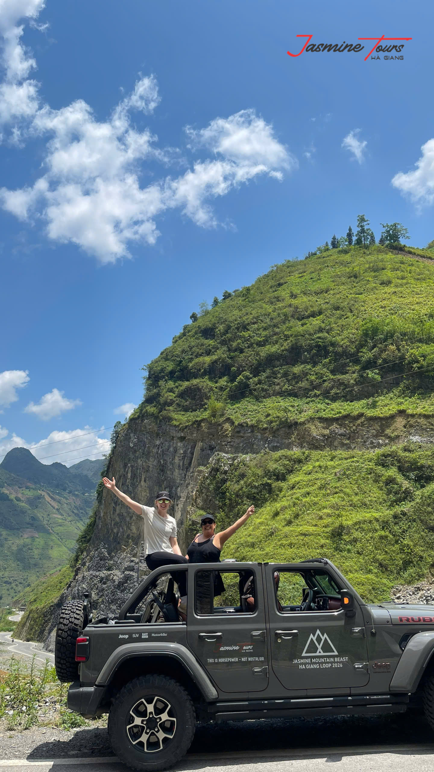 Ha Giang Loop by Car jeep tour